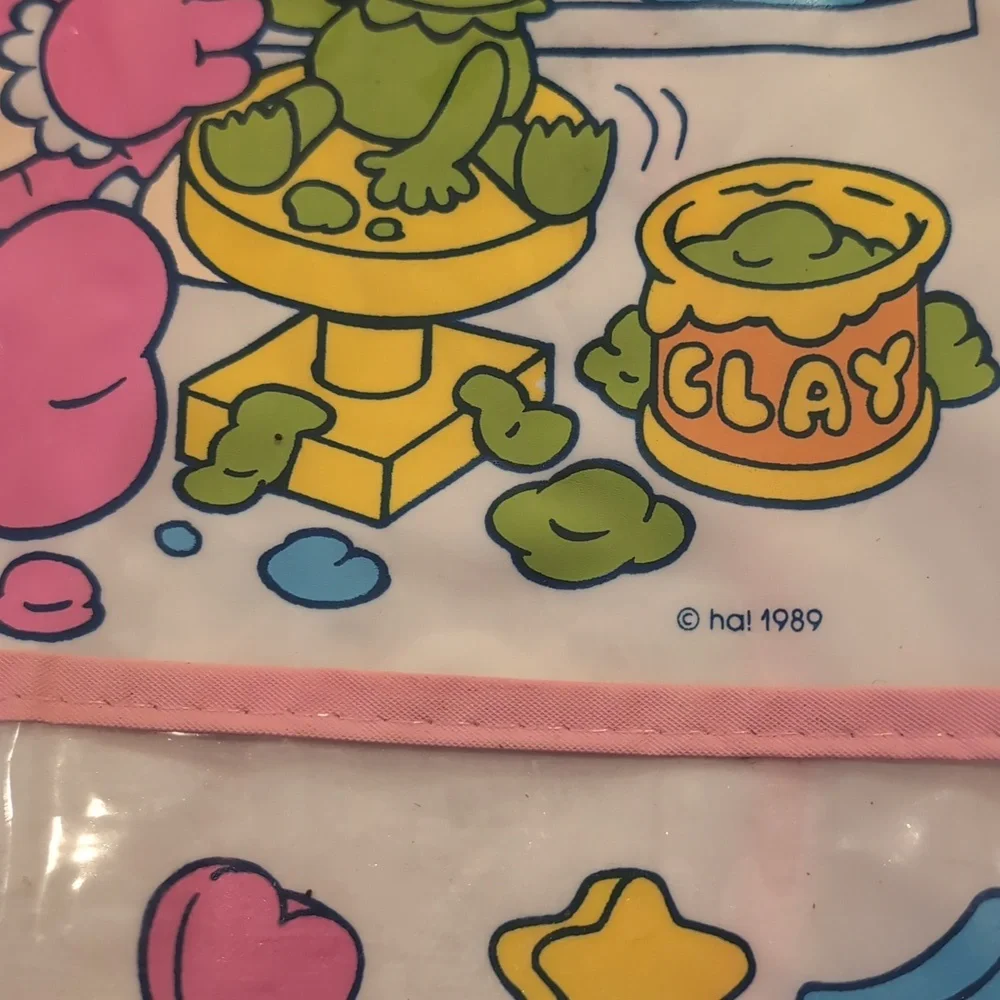 Vintage 1989 Vinyl Bib Miss Piggy And Kermit The Frog Arm Holes Food Catcher